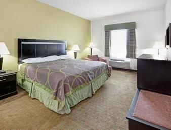 Super 8 By Wyndham Laporte La Porte Room photo